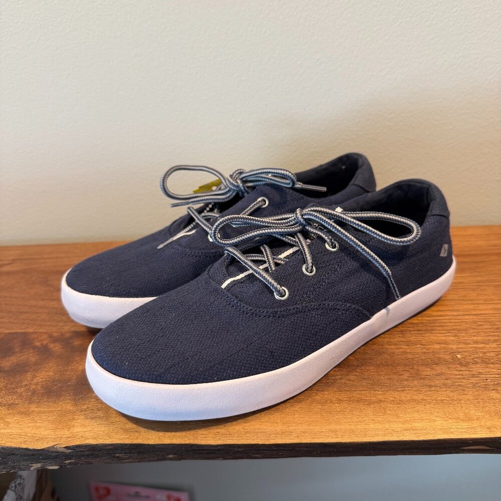 Sperry Spinnaker Washable sneakers in navy canvas with white soles kids size 3